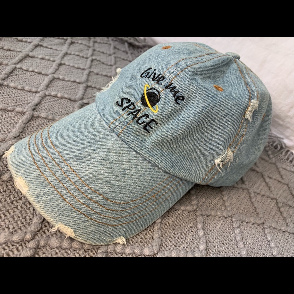 ‘Give Me Space’ Velcro Jean Hat